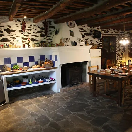 Chalet Cortijo Rural El Albercon - - Alpujarra Rural